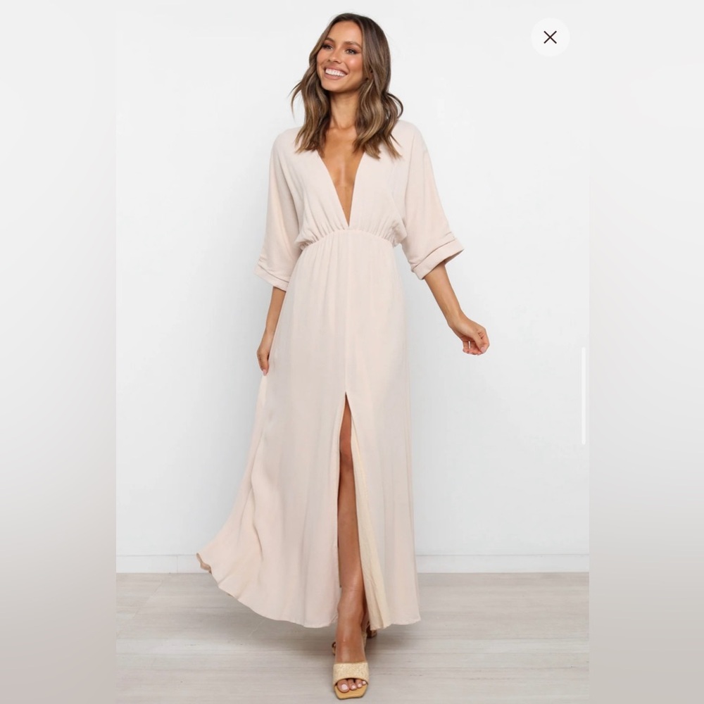 Petal & Pup Cream Maxi Dress with V-Neck